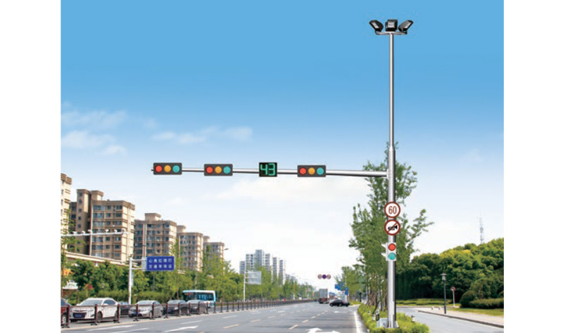道路的路燈使用綜合桿優勢有哪些？